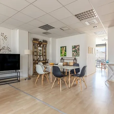 Downtown Spacious Loft Just 3 Minutes From Centre Apartment Heraklion (Crete)