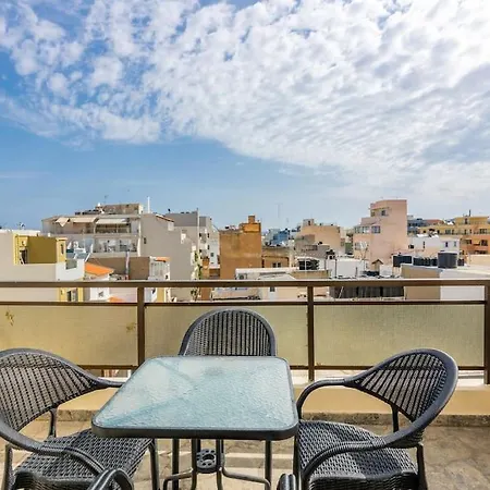 Downtown Spacious Loft Just 3 Minutes From Centre Apartment Heraklion (Crete)